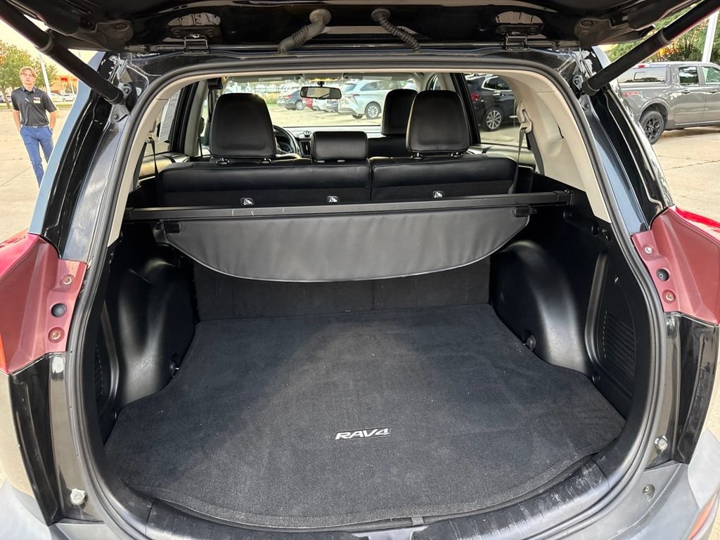 Used 2013 Toyota RAV4 Limited AWD/4WD image 16
