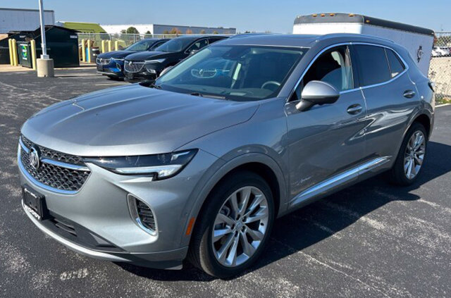 Used 2023 Buick Envision Avenir AWD/4WD image 5