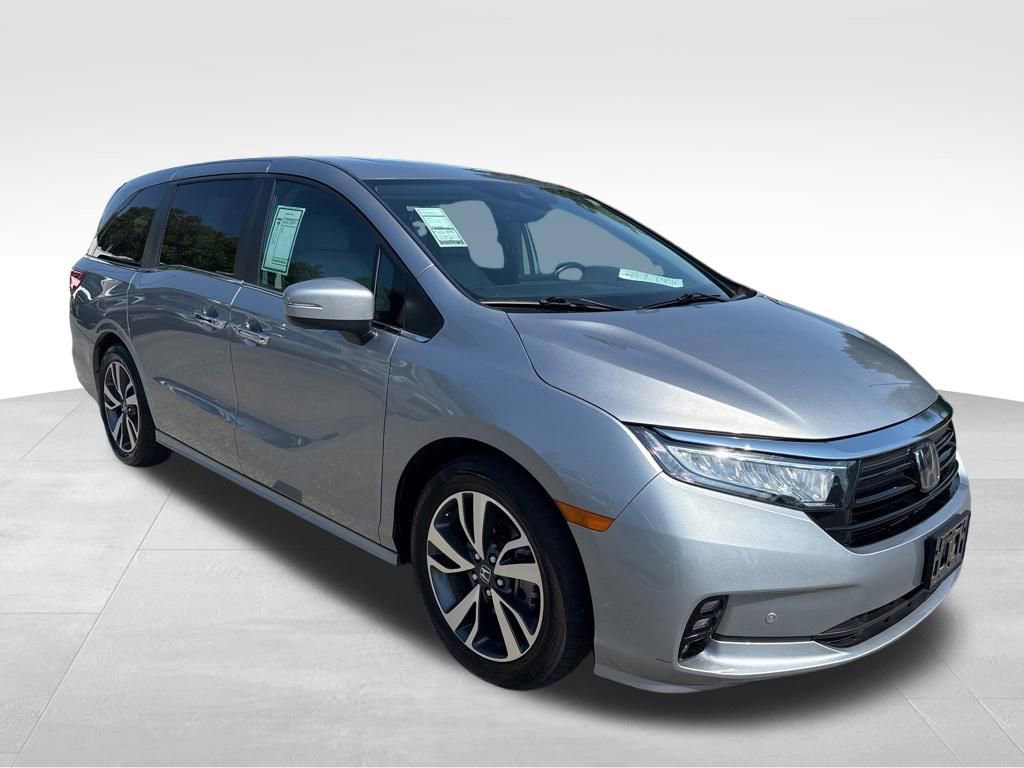 Used 2023 Honda Odyssey Touring image 7