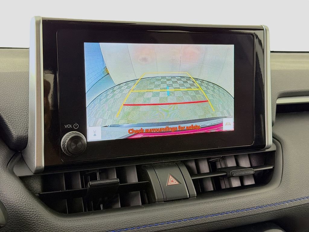 Used 2023 Toyota RAV4 SE image 18