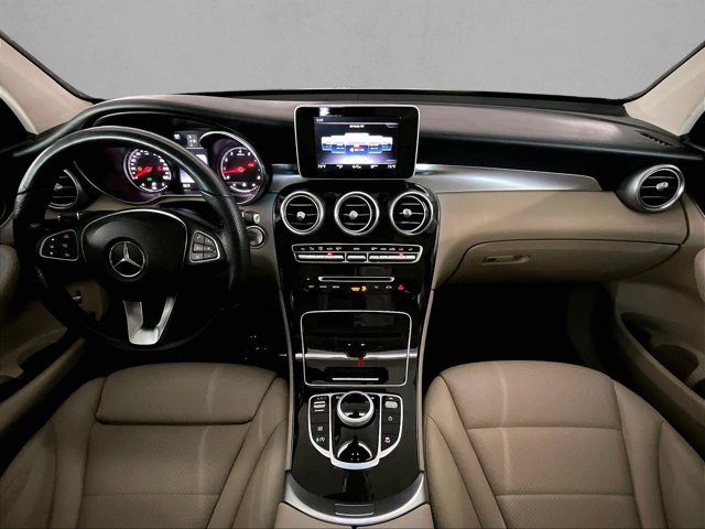 Used 2019 Mercedes-Benz GLC 300 4MATIC image 16