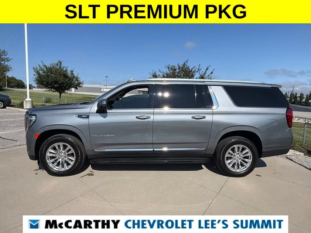 Used 2022 GMC Yukon XL SLT w/ SLT Premium Package AWD/4WD image 5