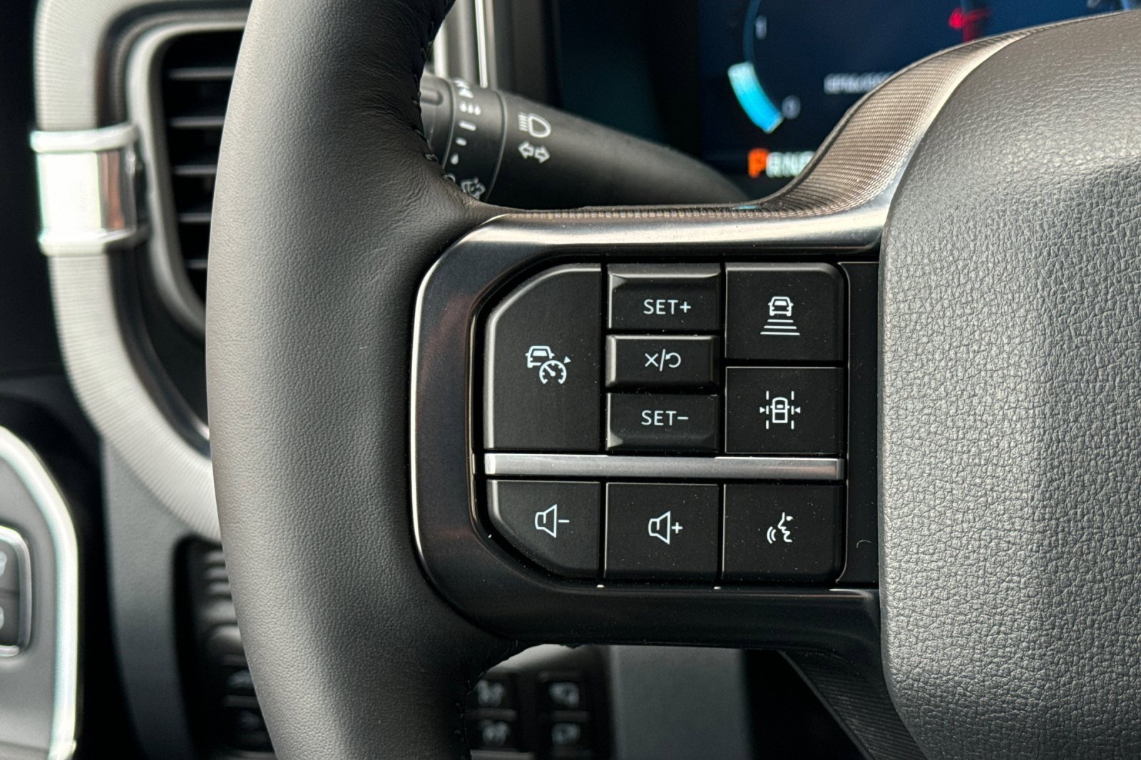 New 2025 Ford F350 Platinum image 24