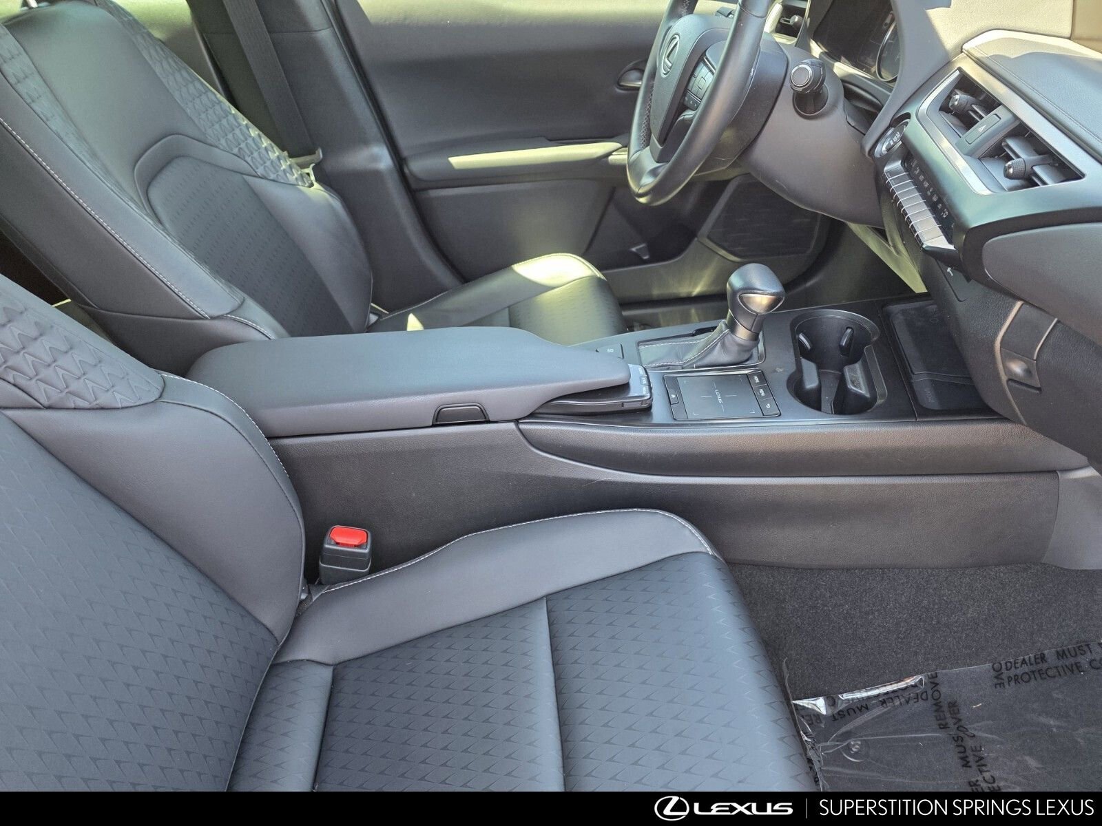 Certified 2020 Lexus UX 200 w/ Accessory Package FWD image 30