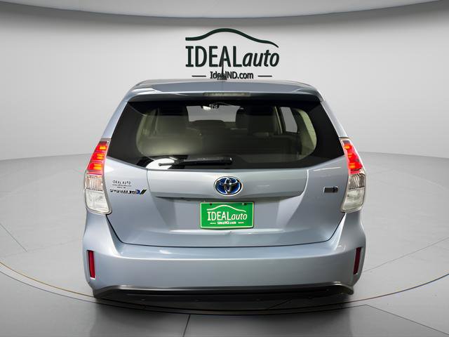 Used 2016 Toyota Prius V Five image 6