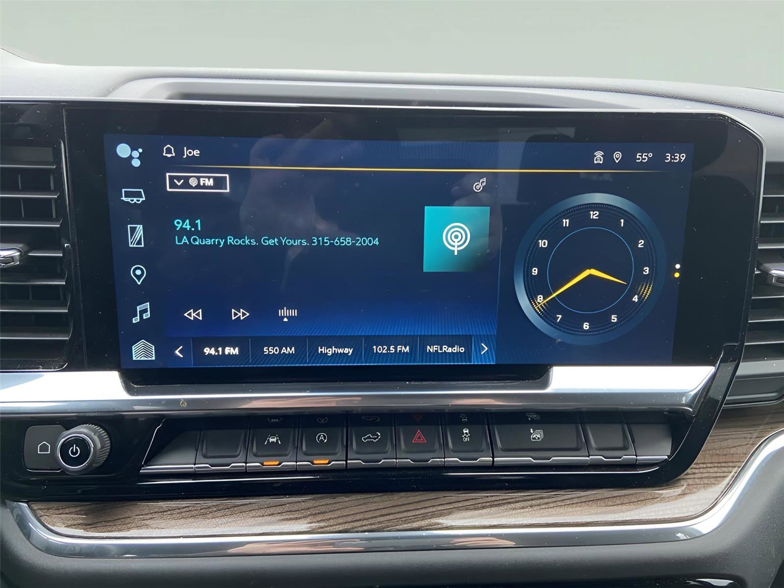 Used 2024 Chevrolet Silverado 1500 LT image 28