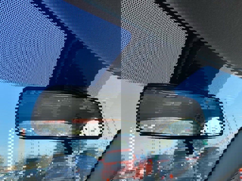 Used 2025 Nissan Versa SV image 26