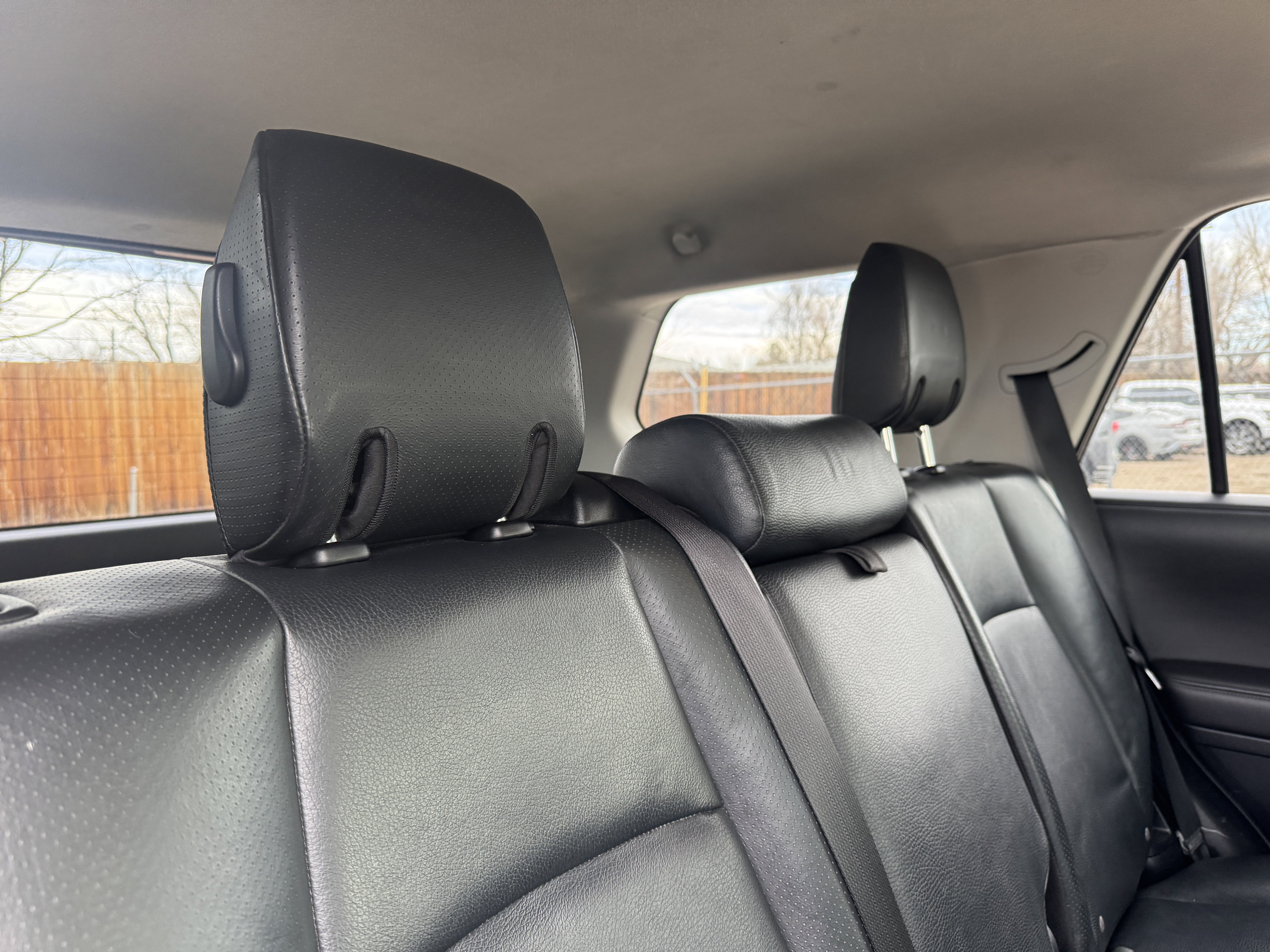 Used 2011 Toyota 4Runner Limited image 18