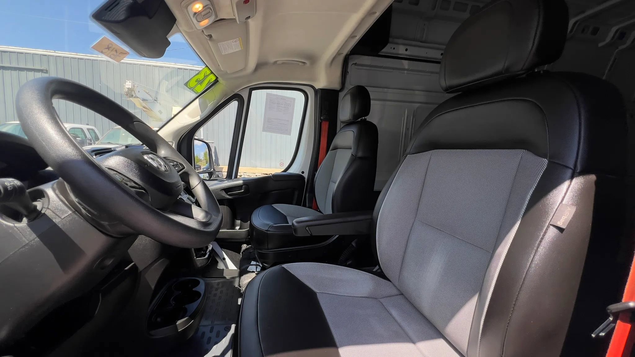 Used 2023 RAM ProMaster 3500 w/ Lane Management Group FWD image 27