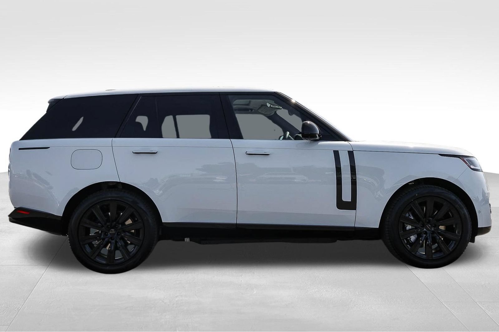 New 2026 Land Rover Range Rover SE AWD/4WD image 4