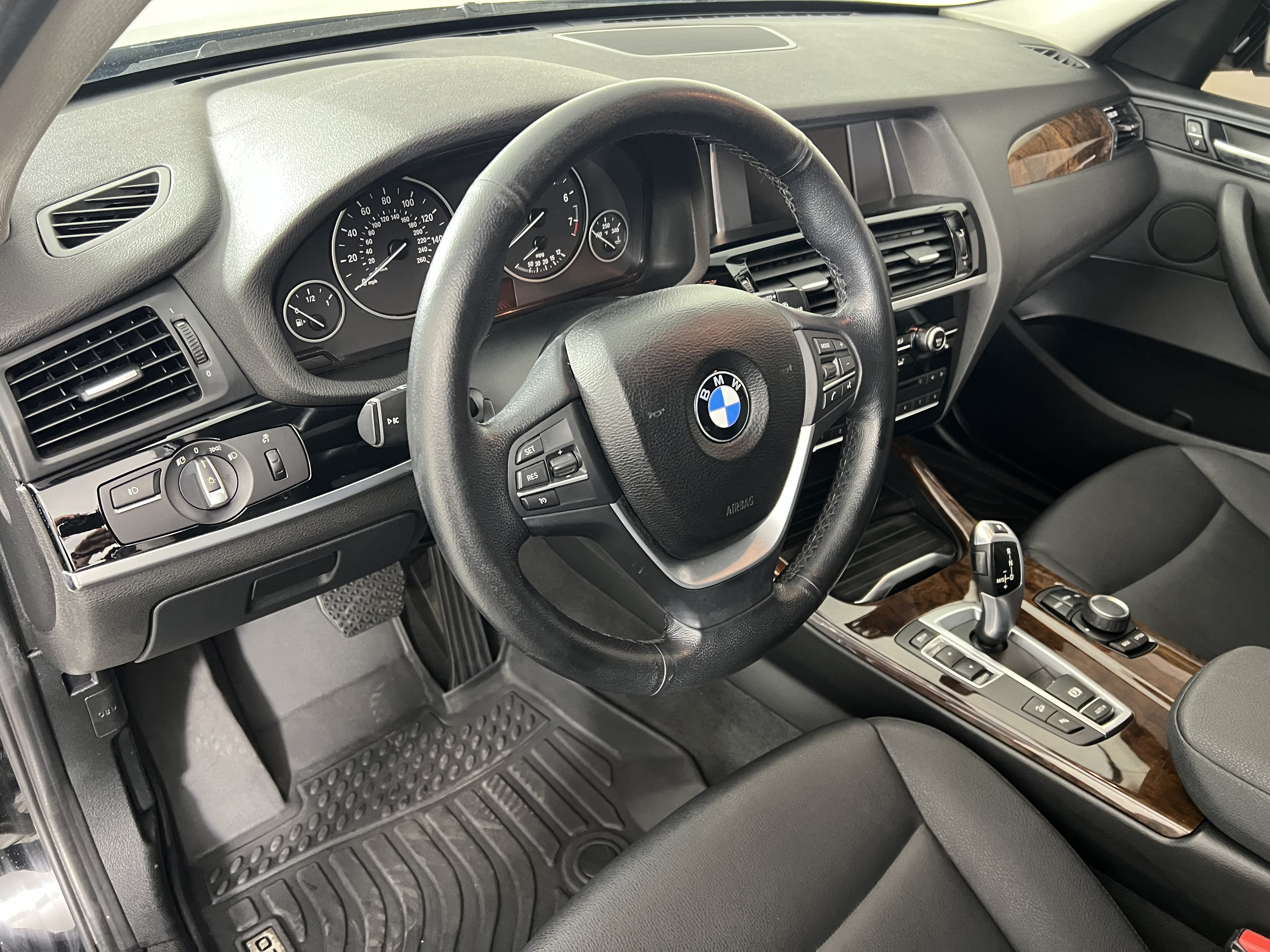 Used 2016 BMW X3 xDrive28i AWD/4WD image 17