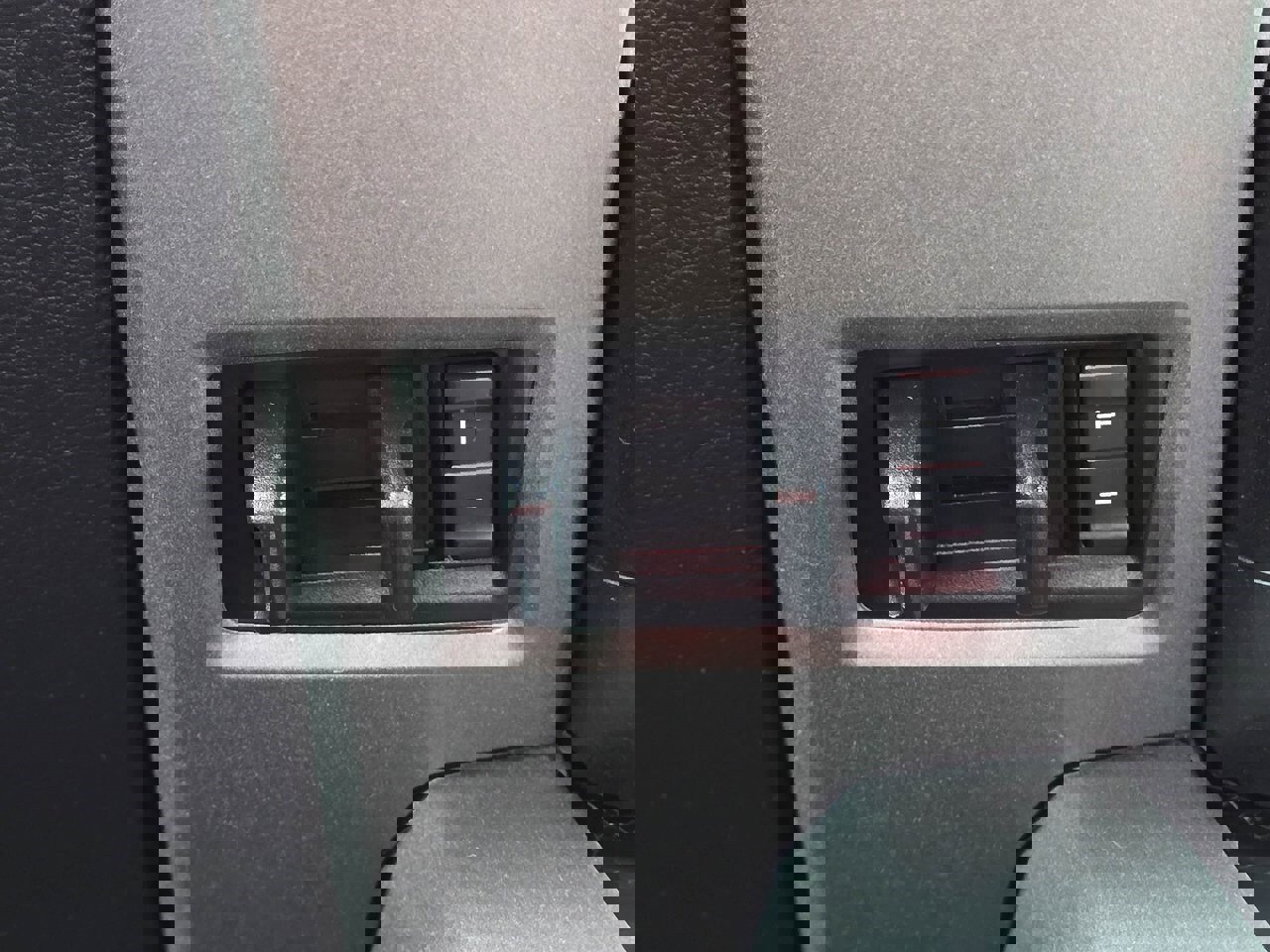 Used 2020 Ford F150 Raptor image 25