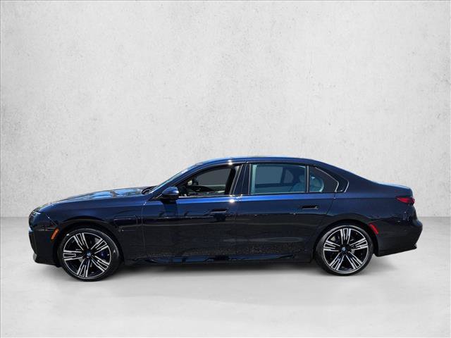 Used 2026 BMW 750e xDrive AWD/4WD image 9