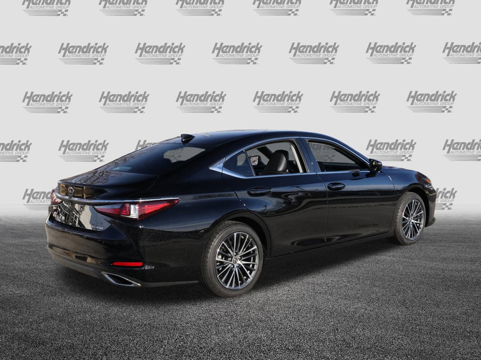 Used 2024 Lexus ES 350 350 w/ Premium Package image 9