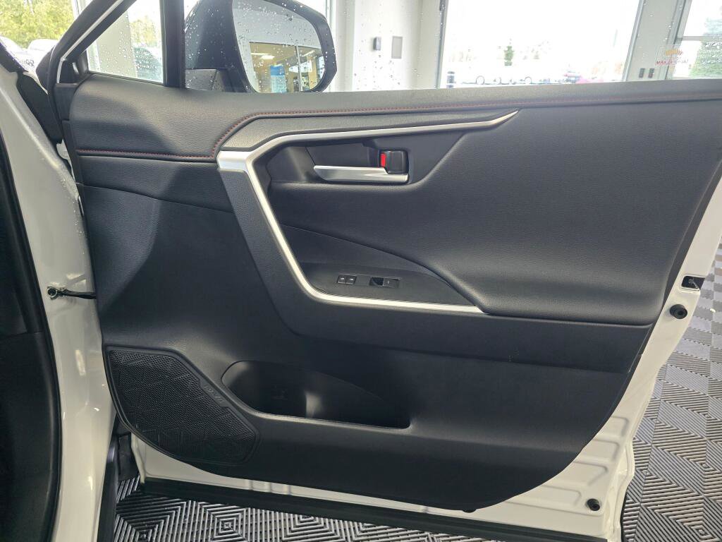 Used 2024 Toyota RAV4 XSE w/ Weather Package image 45
