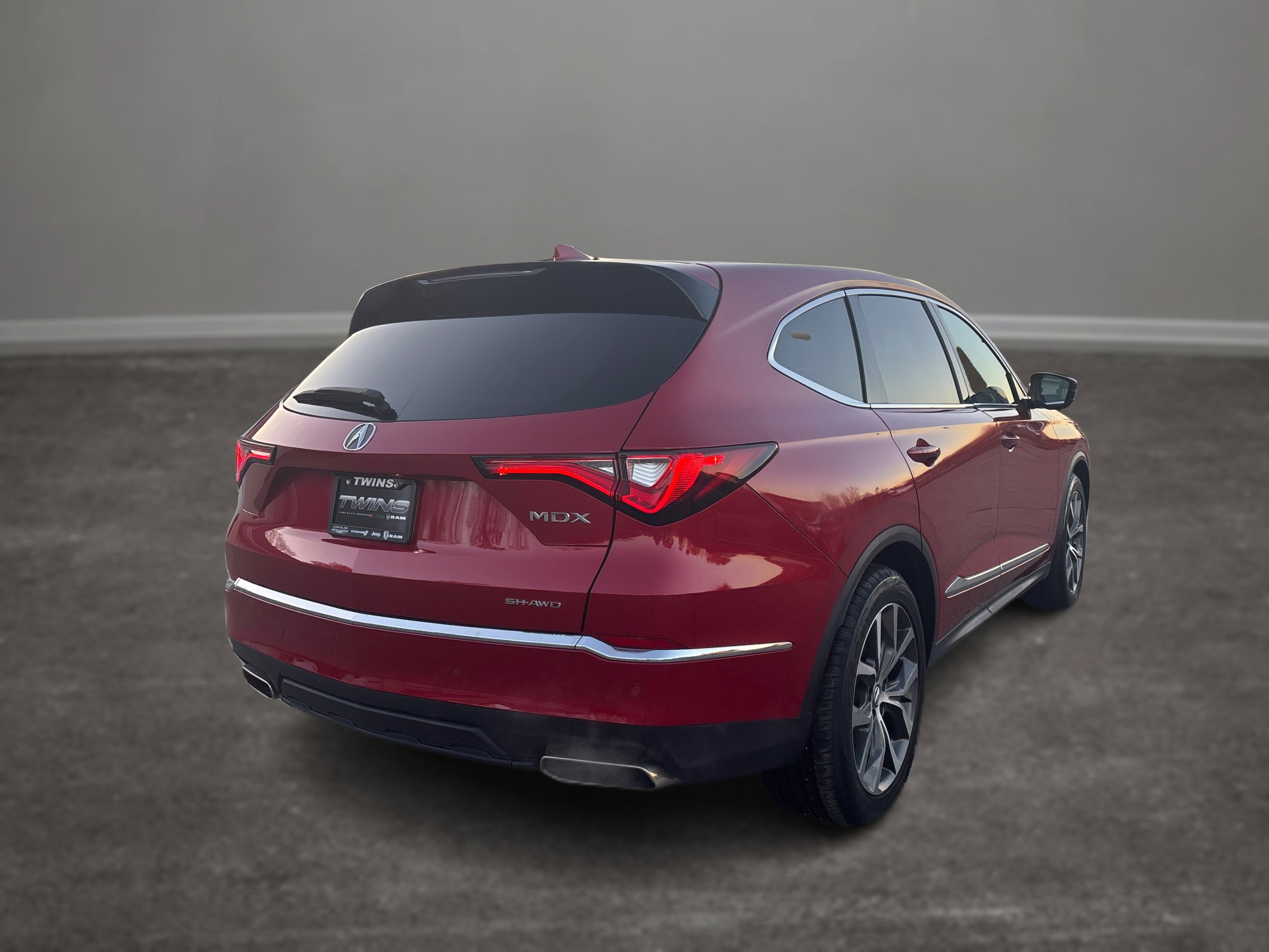 Used 2024 Acura MDX SH-AWD w/ Technology Package image 35