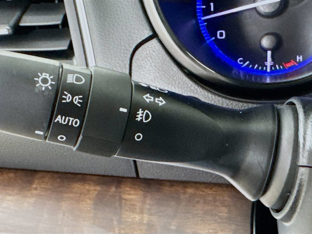 Used 2016 Subaru Outback 2.5i Limited AWD/4WD image 14