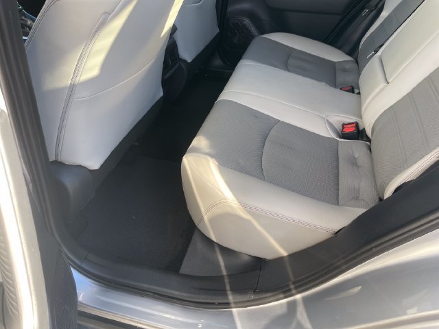Used 2019 Toyota RAV4 Limited w/ Cold Weather Package FWD image 28