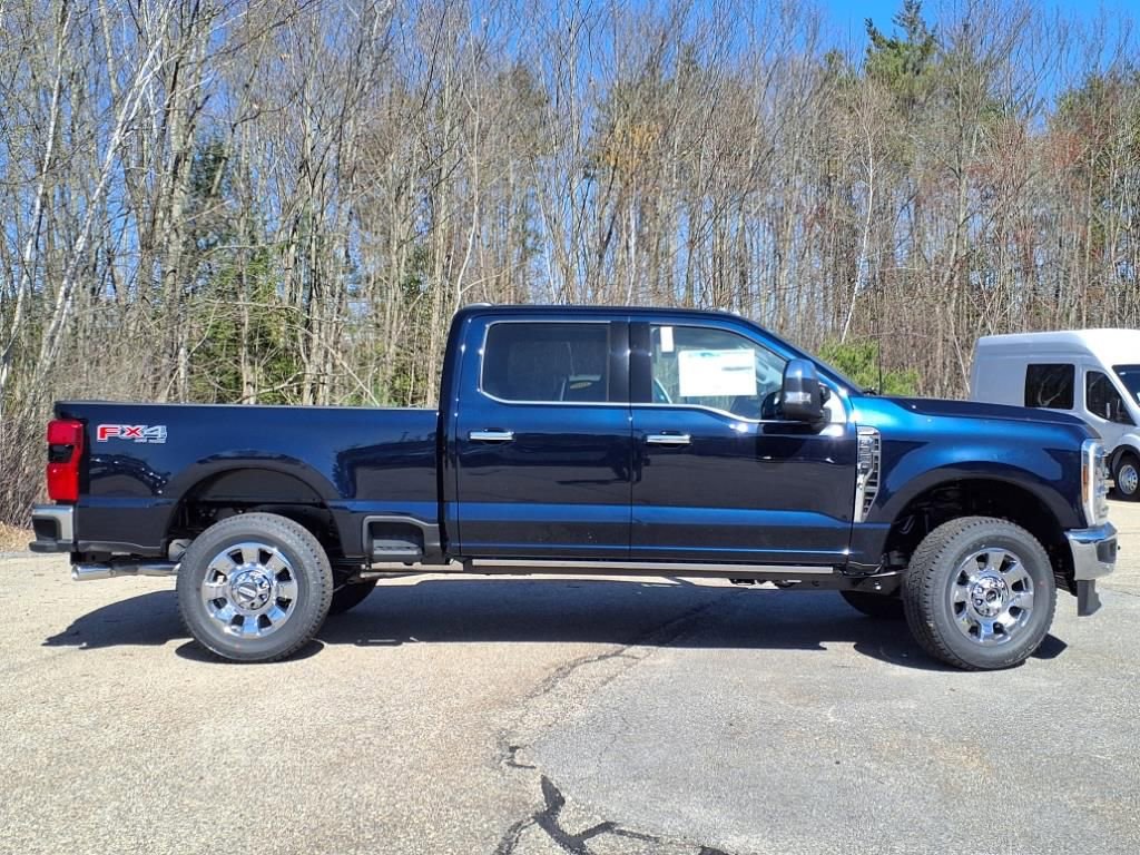 Certified 2025 Ford F350 Lariat w/ Lariat Ultimate Package image 3