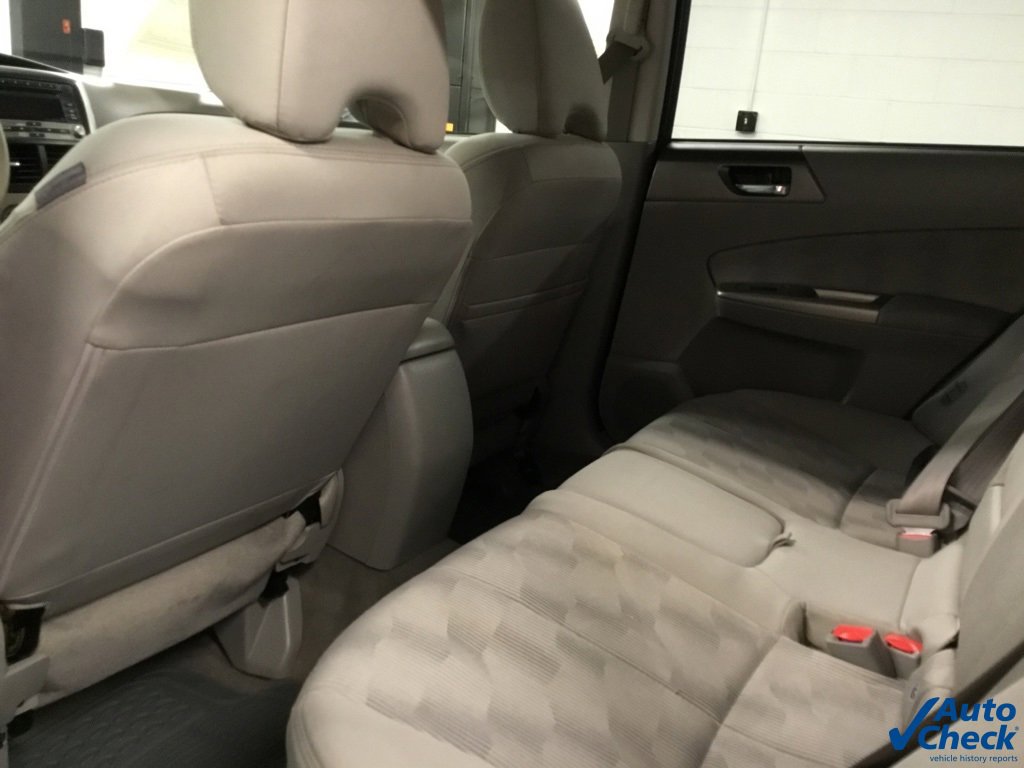 Used 2010 Subaru Forester 2.5X Premium image 26