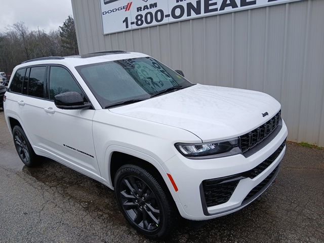 New 2026 Jeep Grand Cherokee Limited AWD/4WD image 1