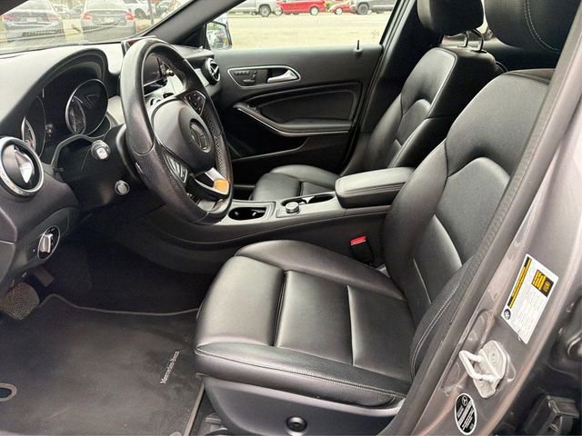 Used 2017 Mercedes-Benz GLA 250 4MATIC image 9