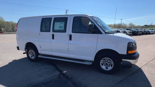 Certified 2024 GMC Savana 2500 w/ Driver Convenience Package RWD image 2