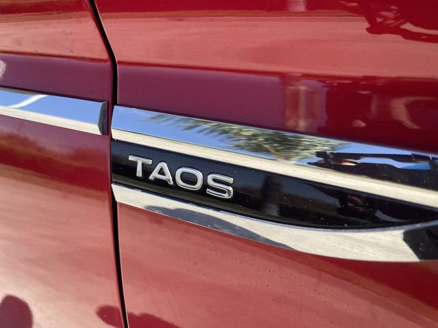Used 2022 Volkswagen Taos SE FWD image 31