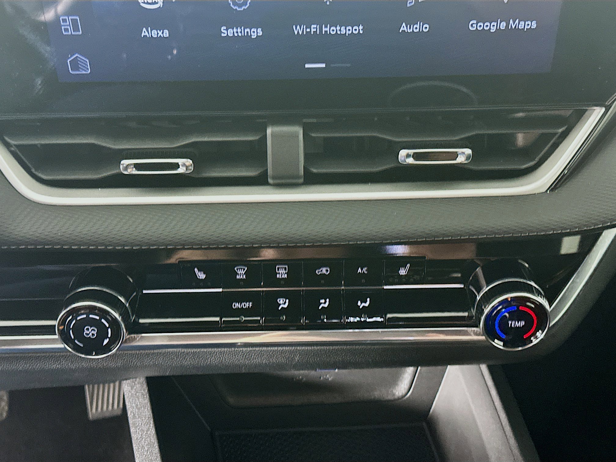 Used 2025 Chevrolet Equinox LT image 24