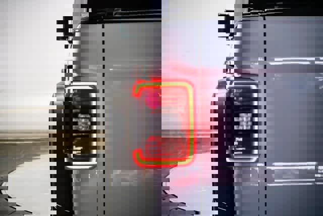 Used 2020 Jeep Gladiator Rubicon image 9