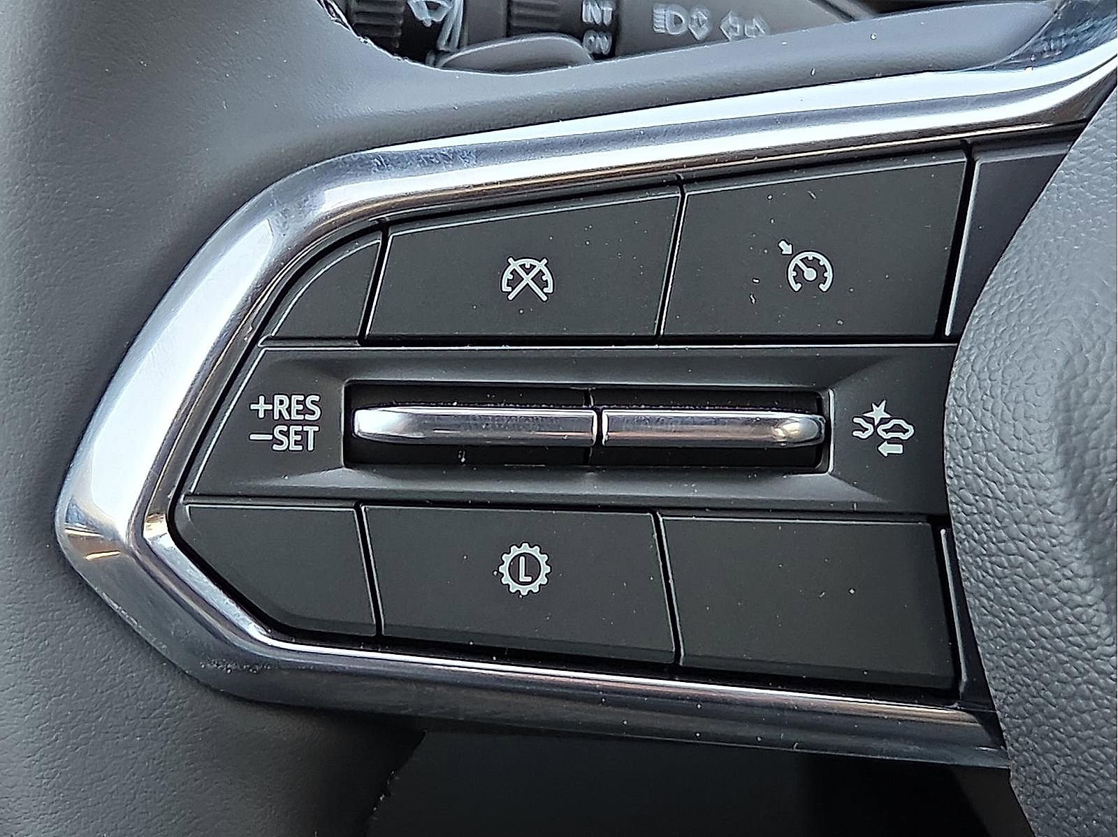 New 2026 Chevrolet Equinox ACTIV w/ Convenience Package III image 20