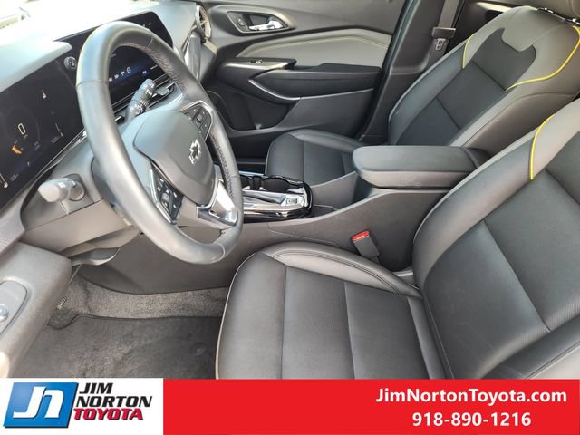 Used 2025 Chevrolet Trax ACTIV w/ Driver Confidence Package FWD image 15