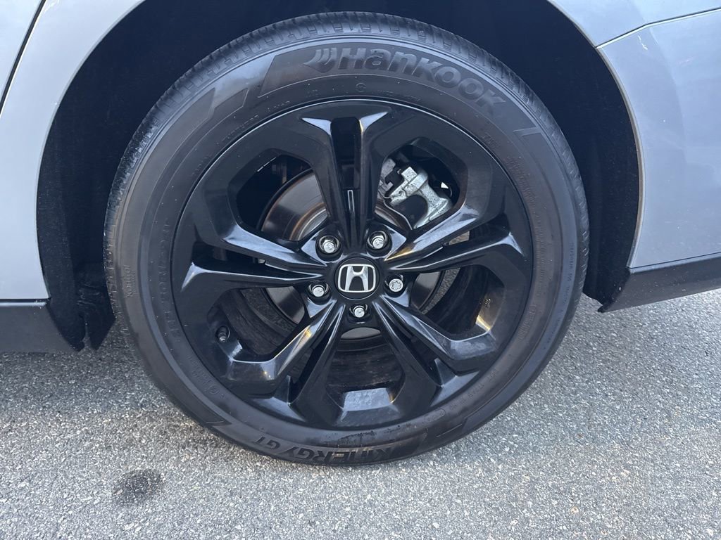 Used 2025 Honda Accord SE image 13