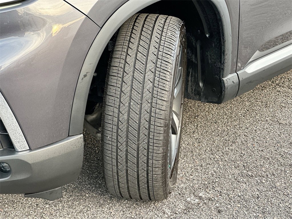 Used 2025 Honda Pilot Elite image 25