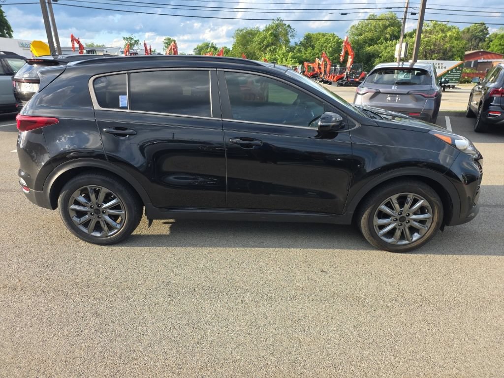 Certified 2022 Kia Sportage Nightfall Edition w/ Nightfall Fwd Premium Package image 8