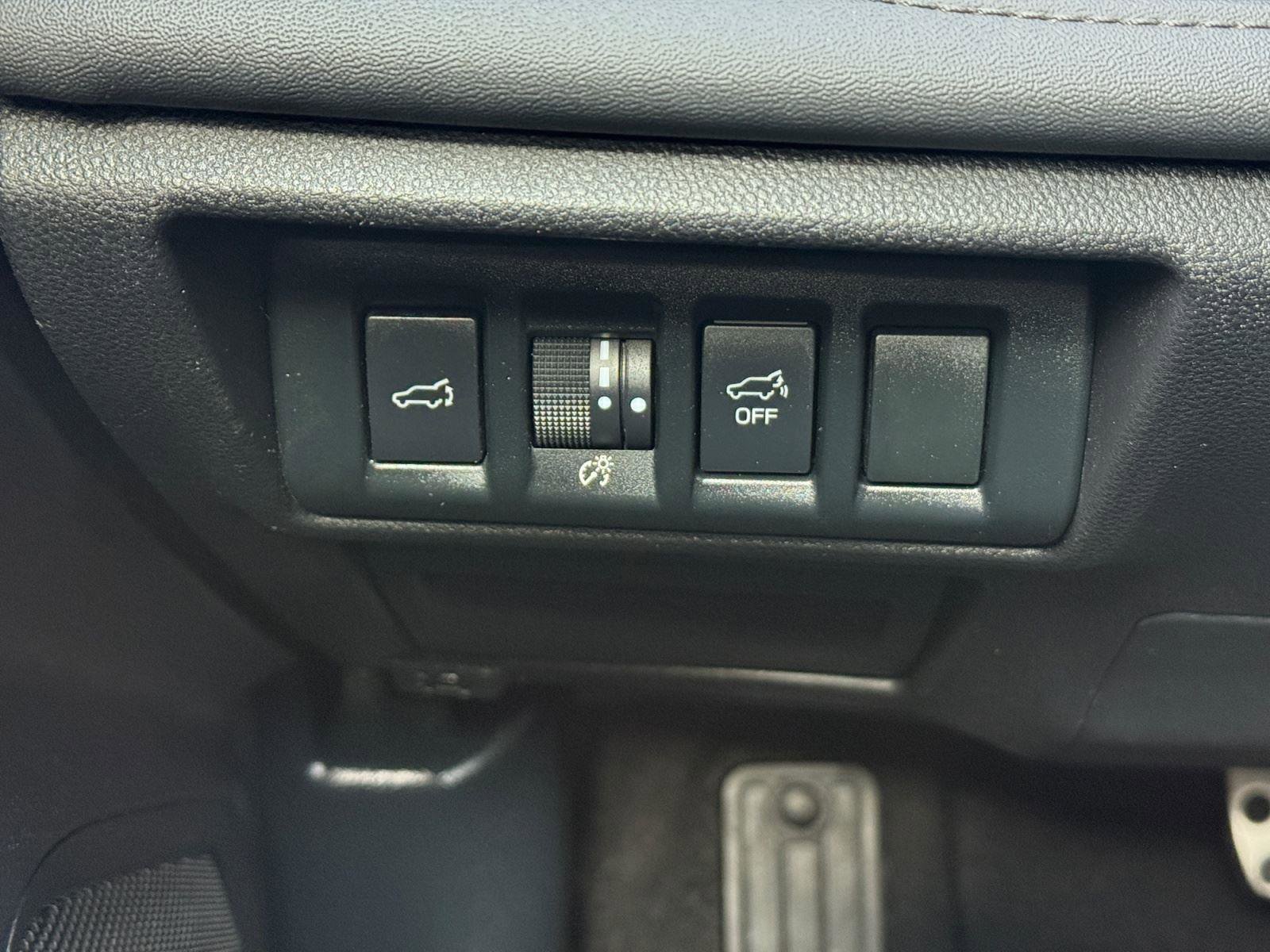 Used 2022 Subaru Outback Wilderness w/ Wilderness Package image 19