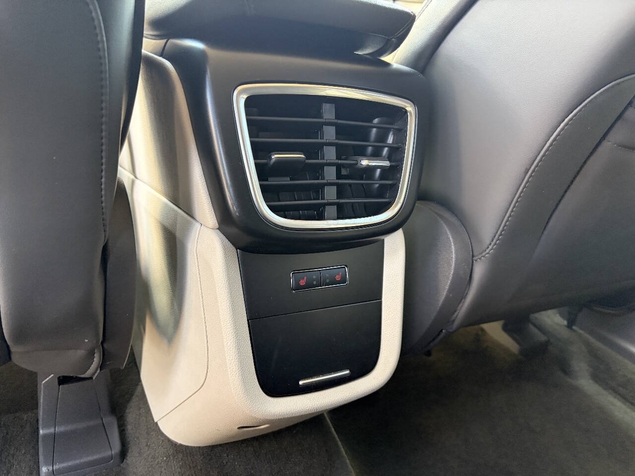 Used 2020 Lincoln Nautilus Reserve w/ Cargo Utility Package AWD/4WD image 26