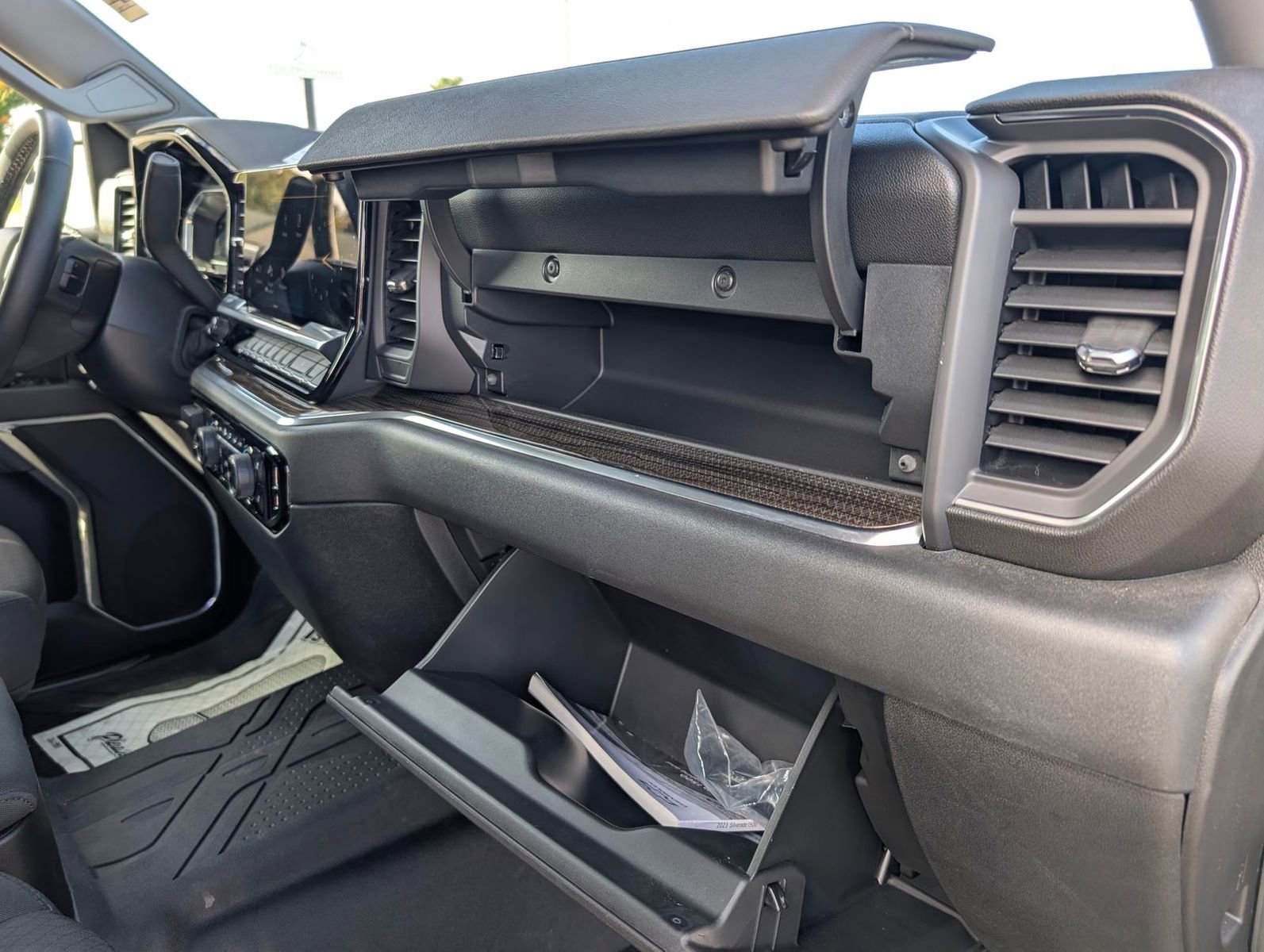 Certified 2023 Chevrolet Silverado 1500 RST w/ Protection Package image 34