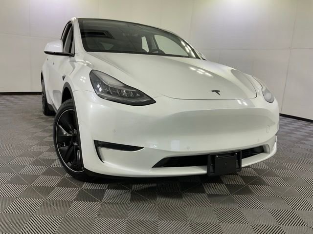 Used 2021 Tesla Model Y Long Range AWD/4WD image 8