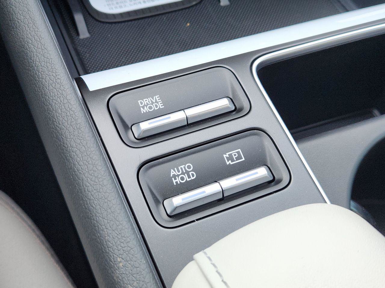 New 2026 Hyundai Sonata SEL FWD image 21