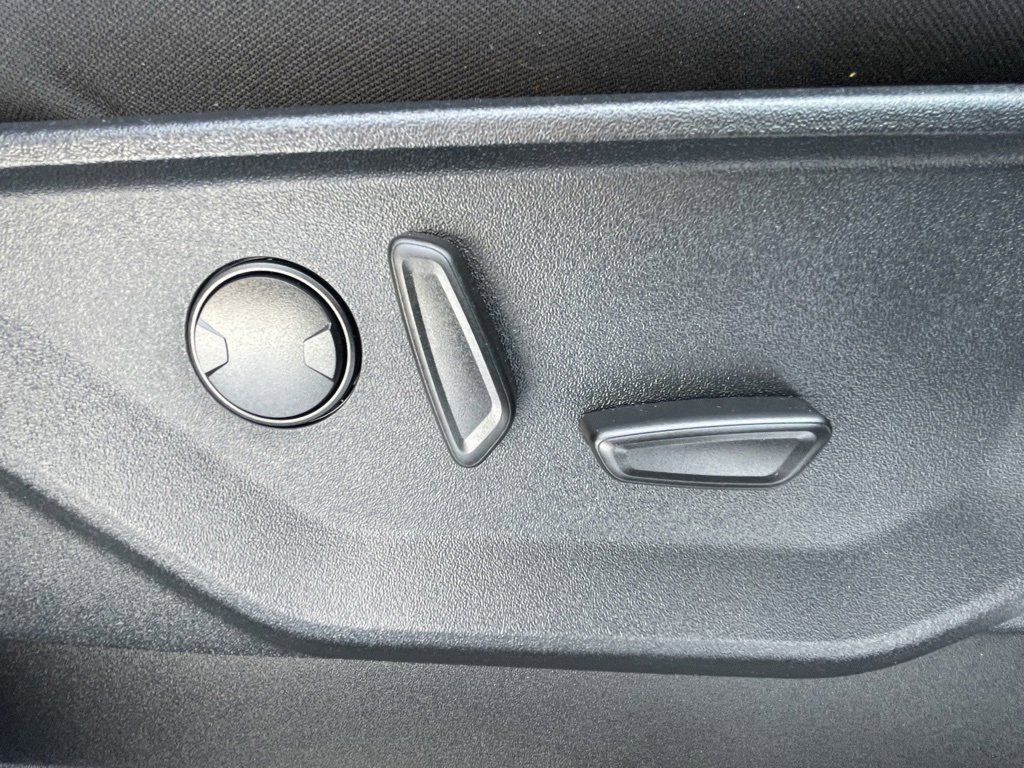 Used 2023 Ford F150 XLT w/ Equipment Group 302A High image 14