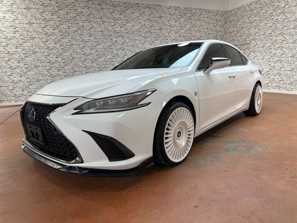 Used 2020 Lexus ES 350 F Sport image 3