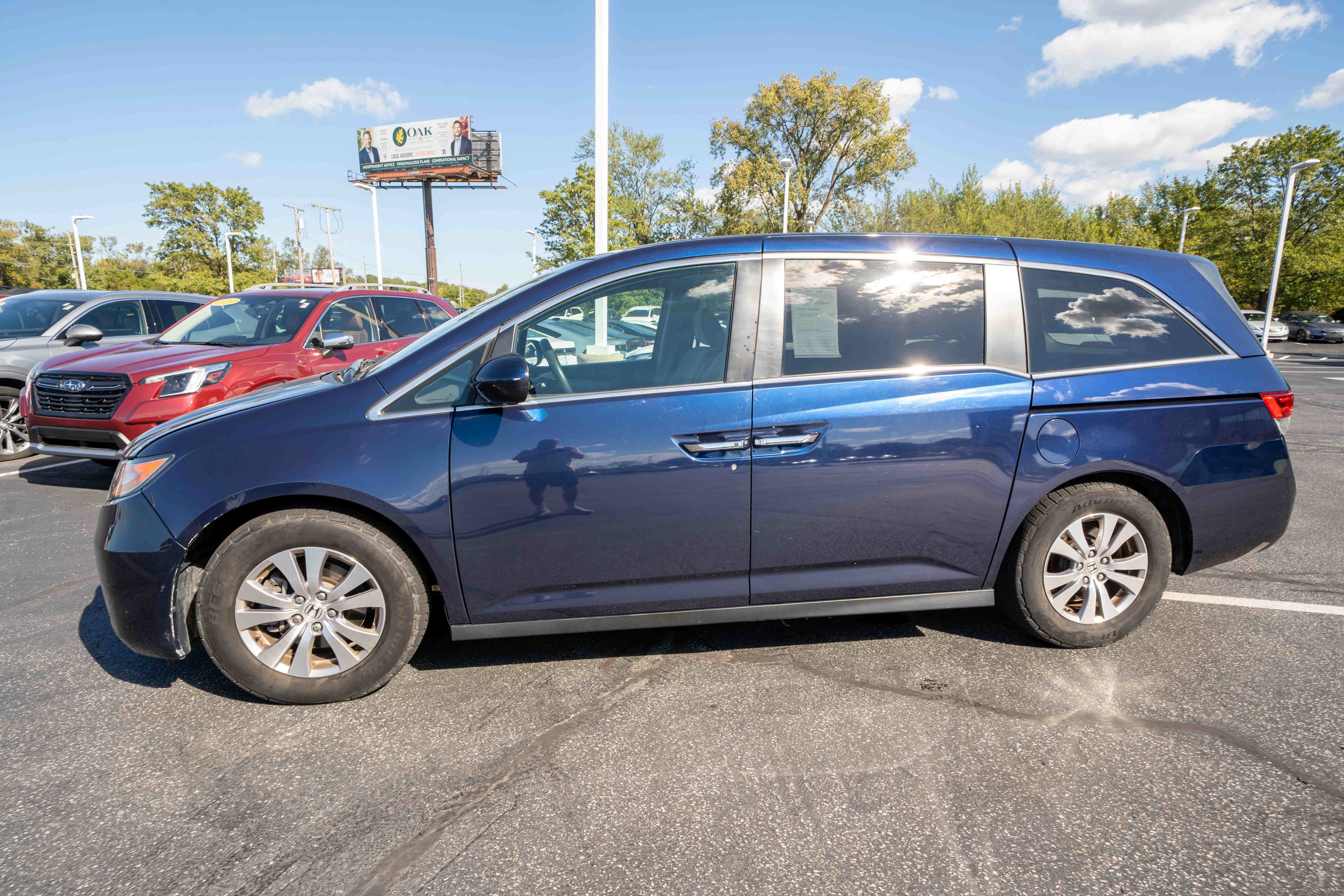 Used 2014 Honda Odyssey EX image 3