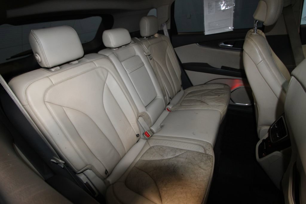 Used 2016 Lincoln MKX Reserve w/ Driver Assistance Package image 26