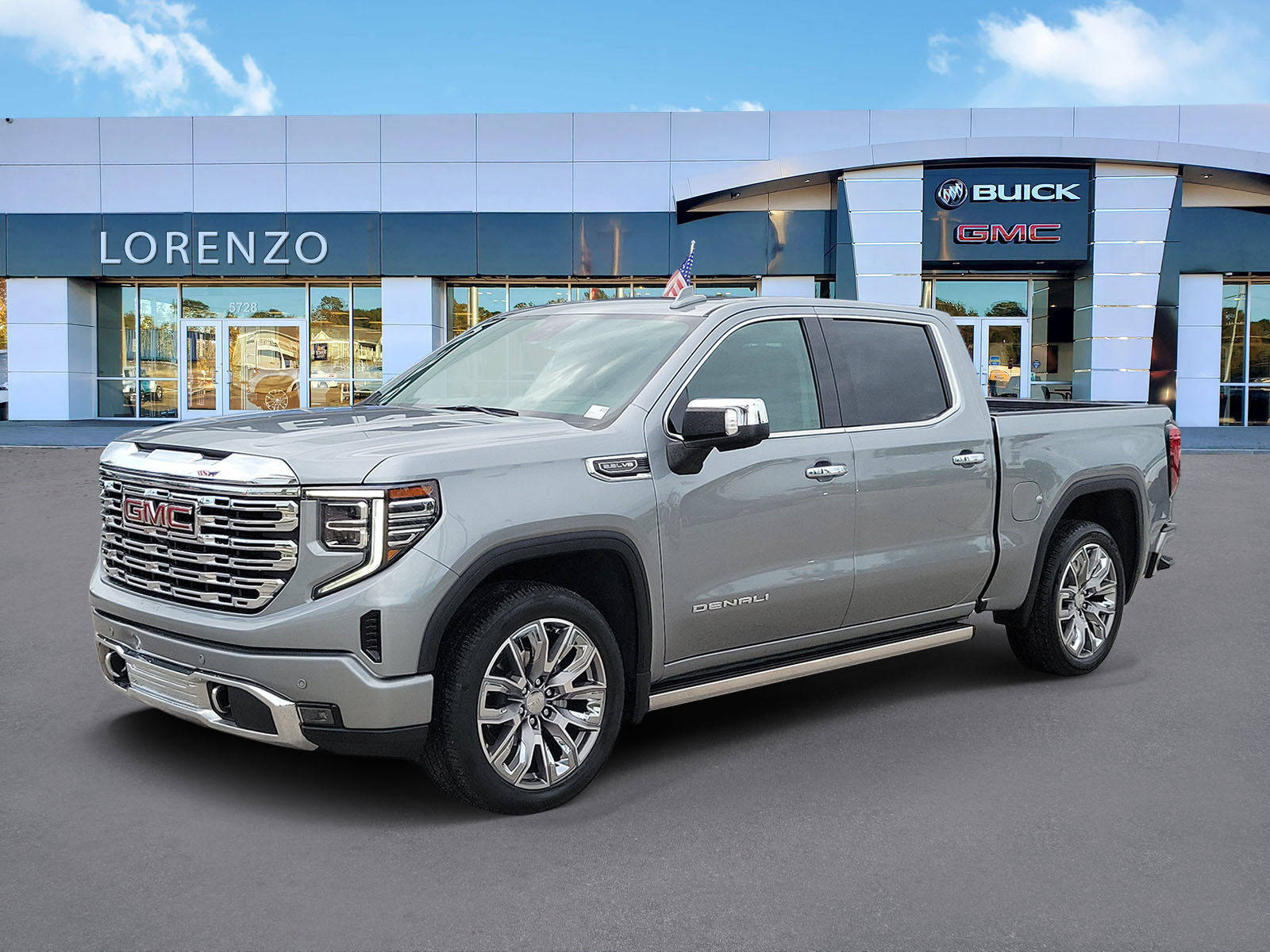 Used 2024 GMC Sierra 1500 Denali w/ Denali Reserve Package AWD/4WD image 1