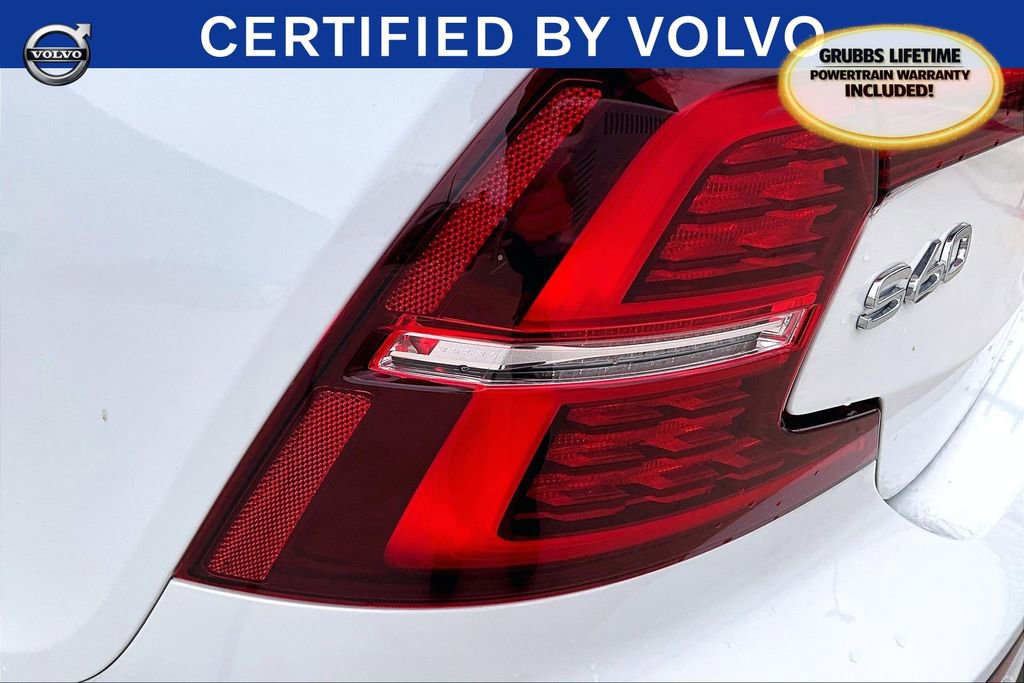 Used 2024 Volvo S60 B5 Core image 40