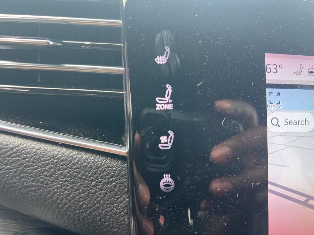 Used 2024 Jeep Wagoneer Series II w/ Flexible Seating Group image 20