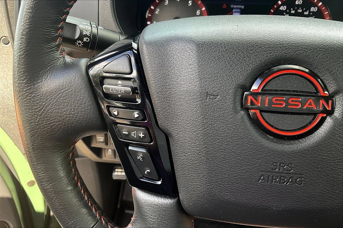 Used 2023 Nissan Frontier PRO-4X w/ Pro Convenience Package AWD/4WD image 12