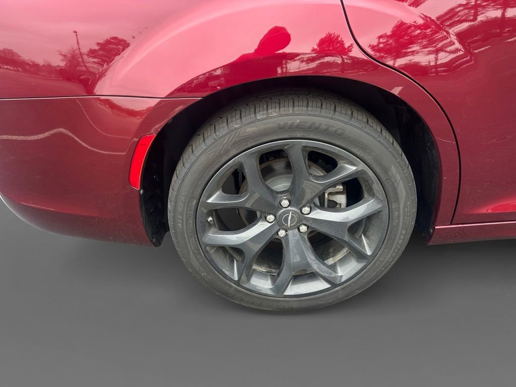 Certified 2023 Chrysler 300 Touring L w/ Popular Equipment Group image 10