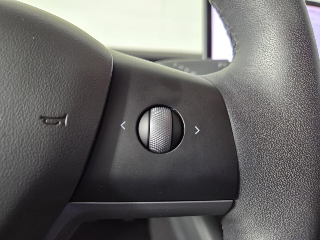 Used 2021 Tesla Model 3 Long Range AWD/4WD image 18